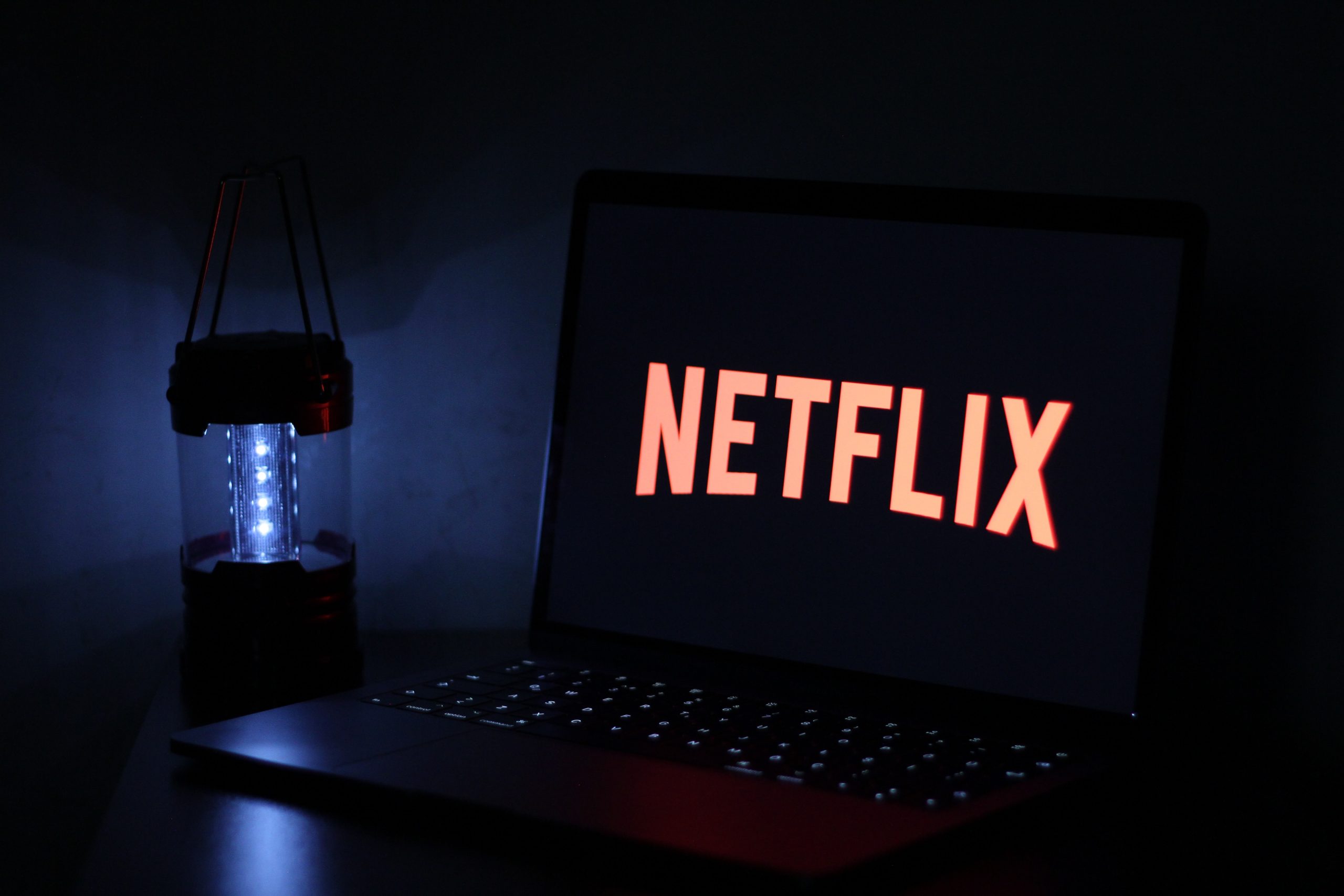 how to get a free netflix account