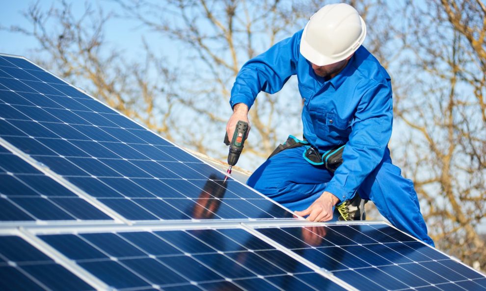 Top tips for getting the best solar panel quotes online