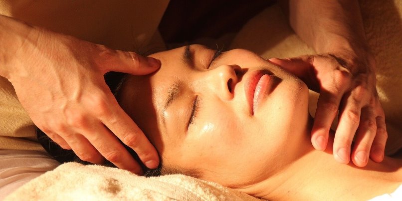 Jin Shin Jyutsu massage