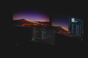 6 Benefits Owning a Multiple Monitor Setup Can Bring You