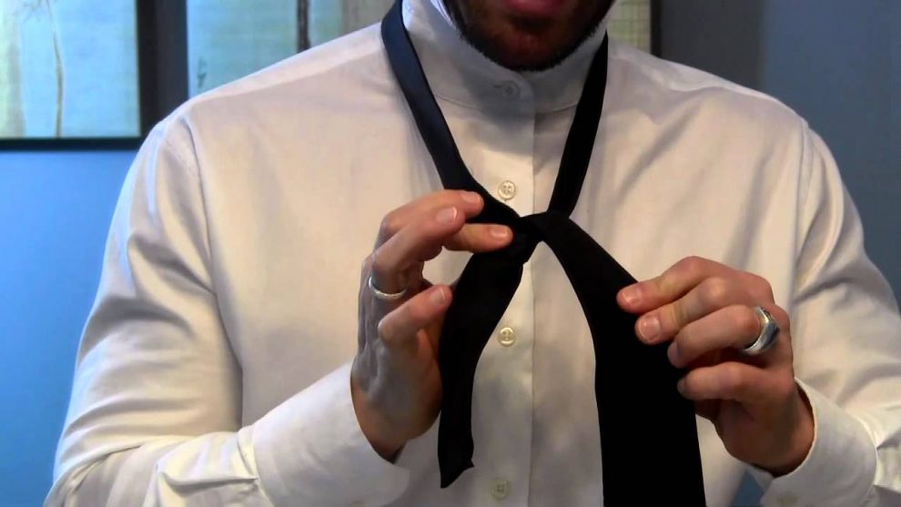 How To Tie A Tie EasY WaY