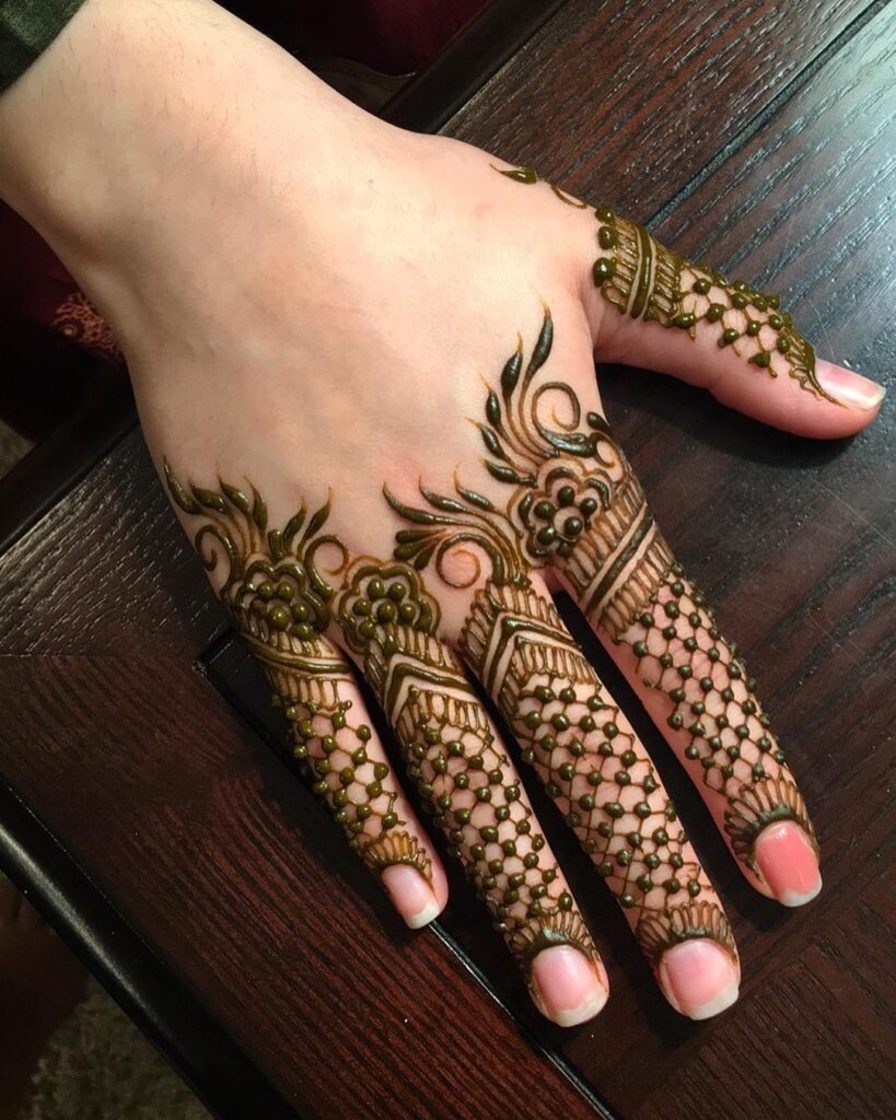 Finger Mehndi Designs for Brides!