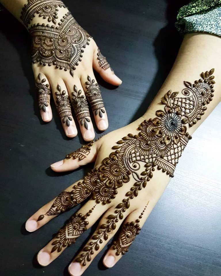 Immaculate Eid Mehndi Designs