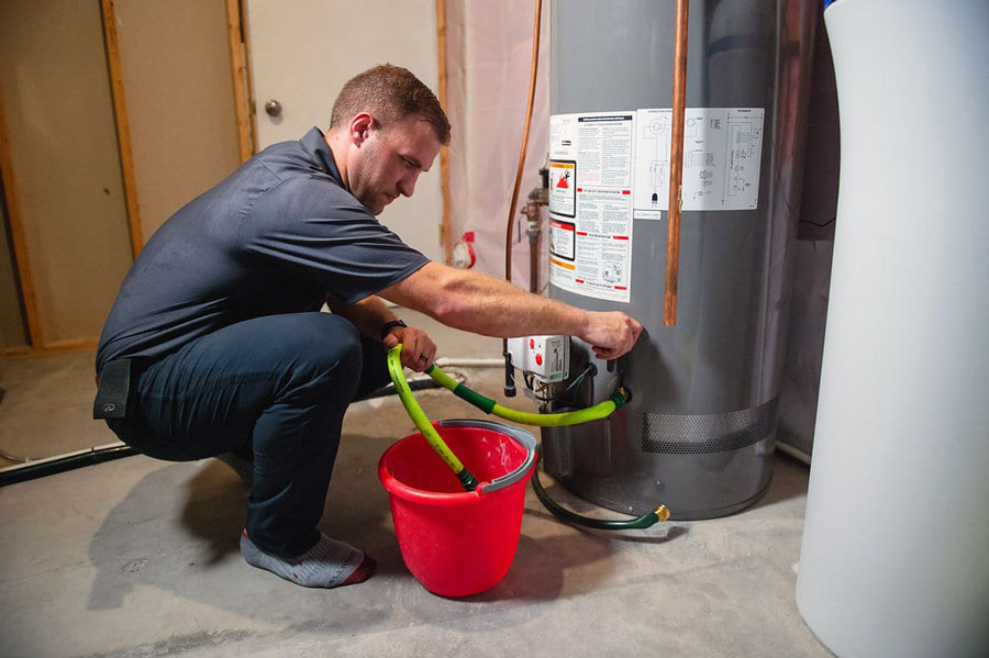 What Are the Features of a Water Heater Stand?