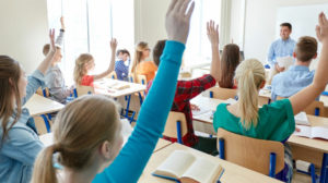 How to Motivate Students: 12 Classroom Tips & Examples