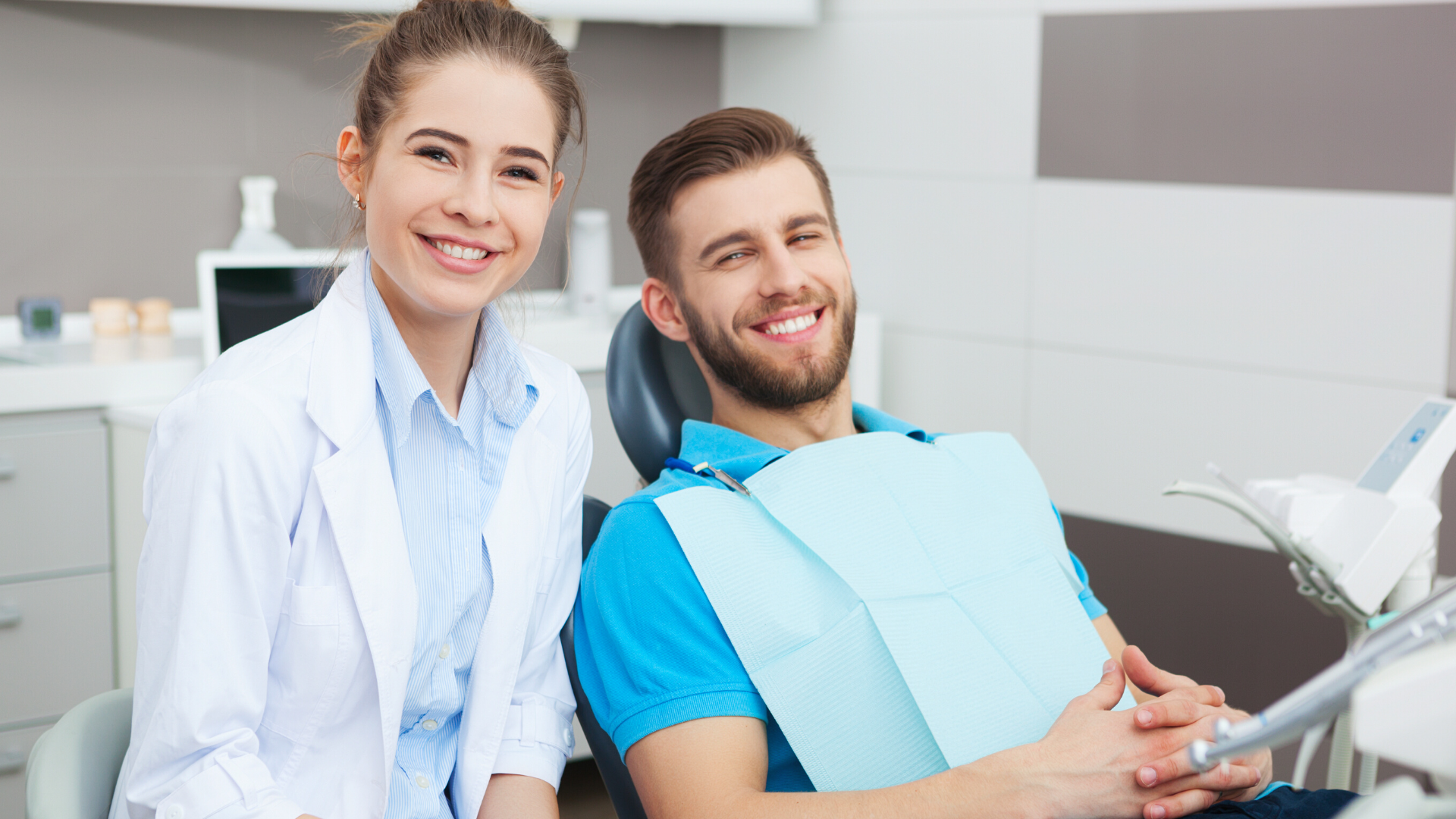Choosing the Right Family and Cosmetic Dentist: Factors to Consider