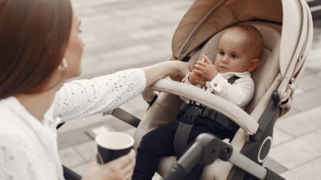 When to Switch from a Baby Capsule to a Convertible Car Seat